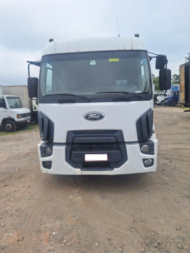 Ford Cargo 429 6x2 2014/2014 No Chassi