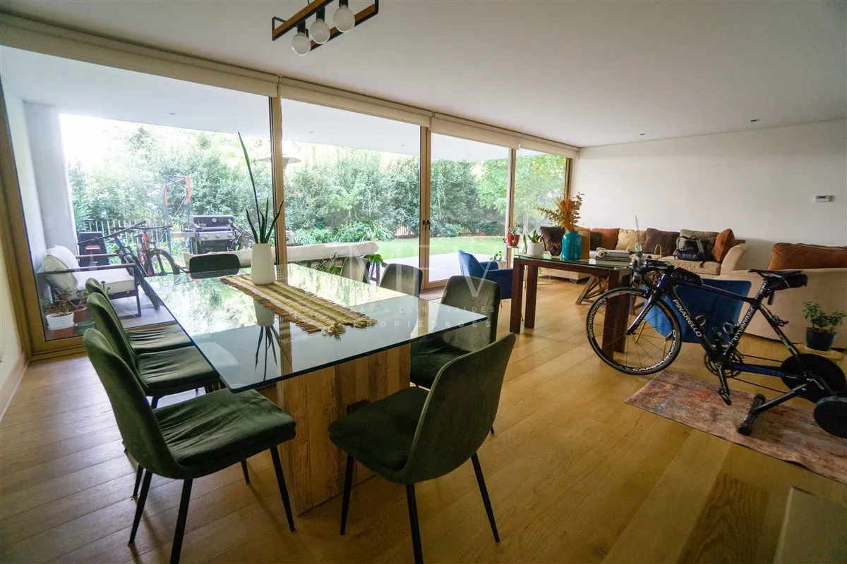 Imagen 1 de 19 de Departamento En Venta De 3 Dorm. En Lo Barnechea Con Jardín