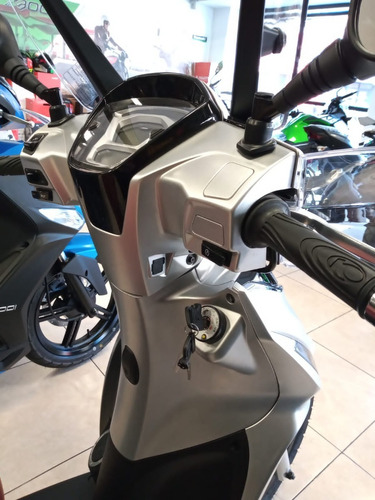 Imagen 6 de 15 de New People 150-scooter Kymco // Kawasaki Quilmes