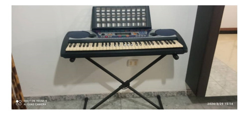 Teclado Yamaha Psr 260 Con Pedestal