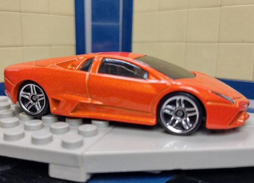 Priviet Lamborghini Reventon Naranja Hot Wheels Hw 1