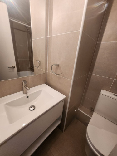 Santa Elisa La Cisterna 2d 2b 1b 1e Nuevo Año Corrido