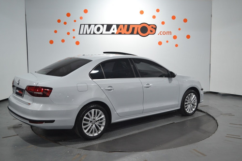 Volkswagen Vento 1.4t Highline Dsg A/t 2018 -imolaautos-