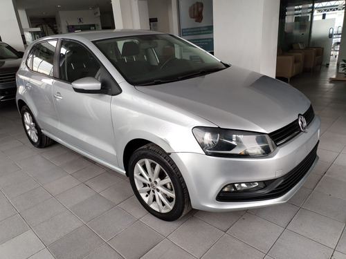 Volkswagen Polo 1.6 L4 Sound Mt