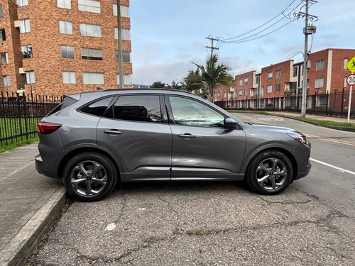 Ford Escape 2.5 St-Line Select Awd Ecvt Hibrida