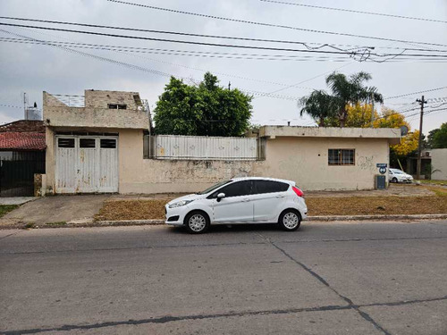 Casa En Venta En Merlo Sur