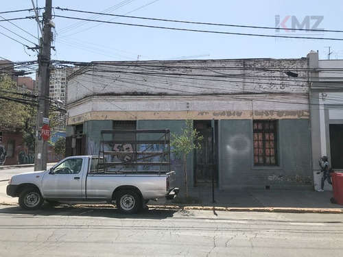 Imagen 4 de 5 de Local Comercial En Venta En Santiago