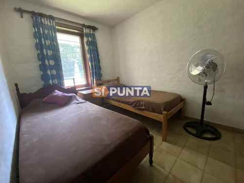 Imagen 19 de 30 de Dos Casas En Brava 5 Dormitorios + Doble Dependencia ,piscina,gran Parque Y Vista Al Mar