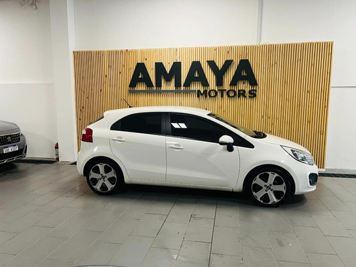 Imagen 2 de 22 de Kia Rio Amaya Pocitos