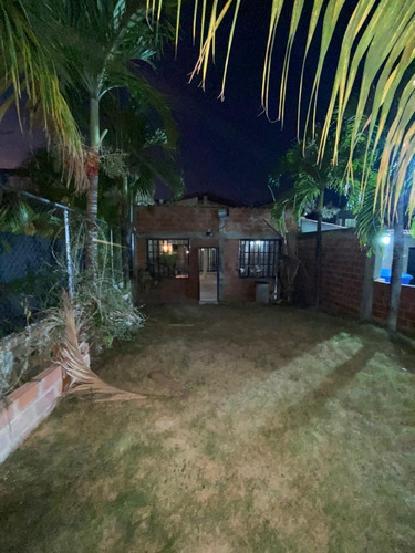 Imagen 19 de 19 de Townhouse En Venta Nueva Casarapa Los Aleros