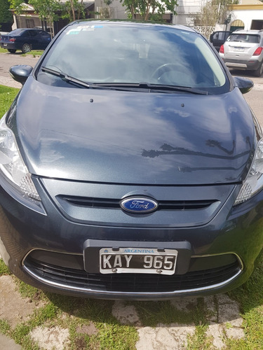 Ford Fiesta Kinetic Design 1.6 Sedan 120cv - 2011