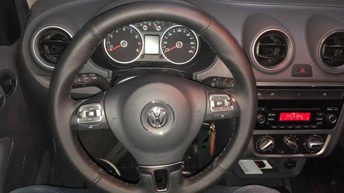 Volkswagen Voyage 2014 1.6 Vht Total Flex 4p