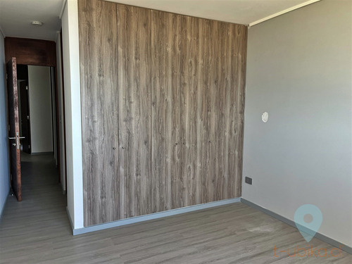 Venta. Depto. 3d/2b, Altura Sector 5 Reñaca, Viña Del Mar
