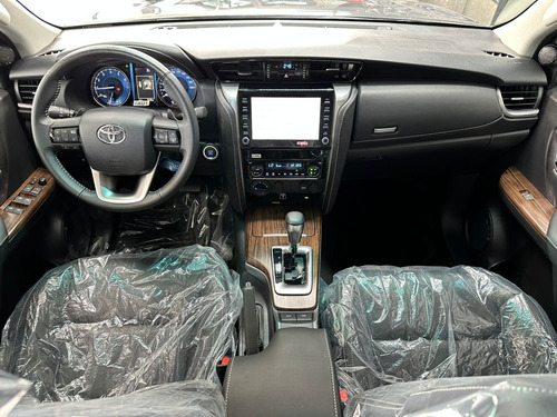 Toyota Fortuner 2.7l 4x4