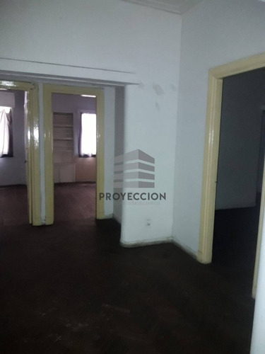 Imagen 6 de 8 de Vendo Apartamento De 3 Dormitorios En El Centro