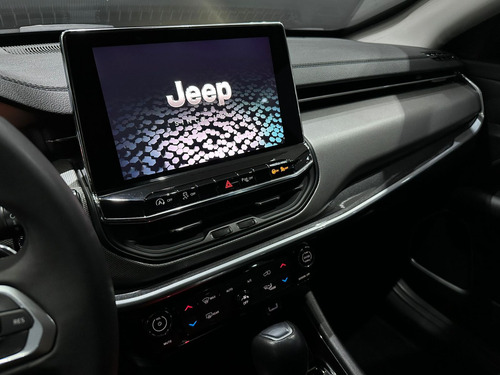 Jeep Compass LONG. T270 1.3 TB 4x2 Flex Aut.