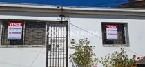 Comprar Casa En Venta 2 Dormitorios, 1baño, C. Barón En Valparaíso.