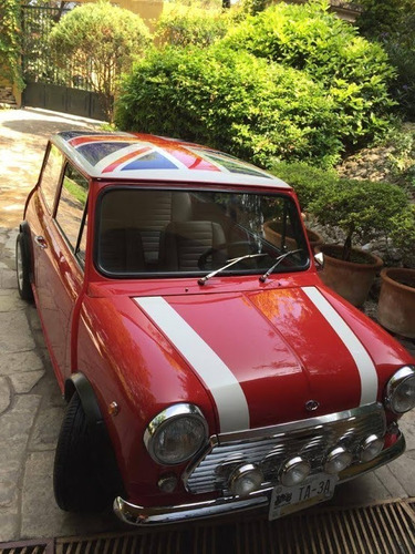 Imagen 2 de 12 de Mini Cooper Innocenti De Lujo 1971