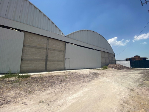 Naves Industriales En Renta, A 200m De Carretera Mex Pachuca
