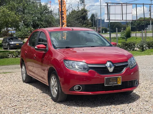 Renault Logan 1.6 Privilege / Intens