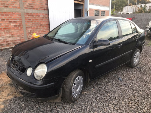 Imagem 2 de 8 de Sucata Polo Sedan 1.6 Gasolina 2004 - Rs Auto Peças