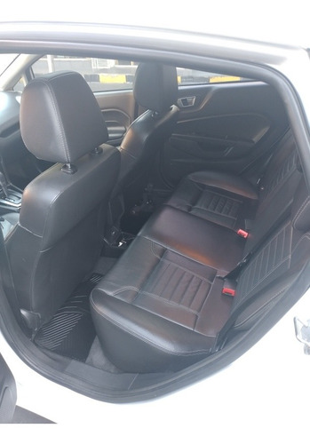 Ford Fiesta Kinetic Design 1.6 Titanium Powershift 120cv