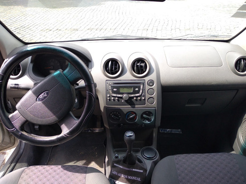 Ford Fiesta/06 1.6 Ambiente,m/buen Estado!,oport (mb)