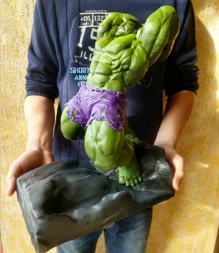 Hulk 37cm Custom Beholder Studios Marvel Avengers