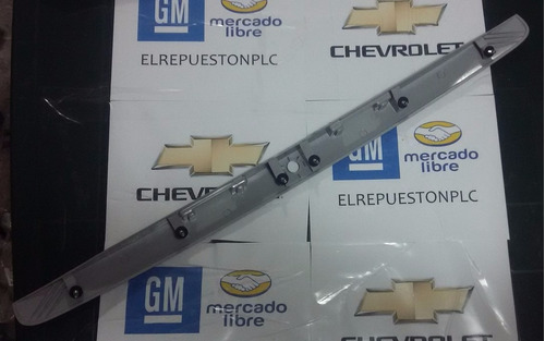 Moldura Manilla Tapa Maleta Chevrolet Optra Original Gm