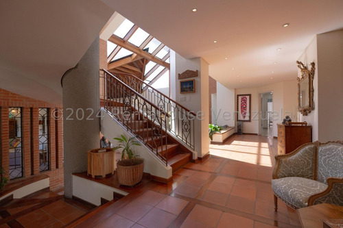 Ana Torres. Casa En Venta 2417758 En Los Chorros