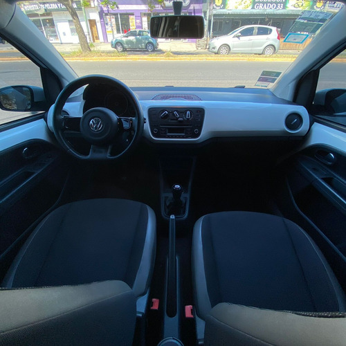 Volkswagen Up! 1.0 High Up! 75cv 3 p