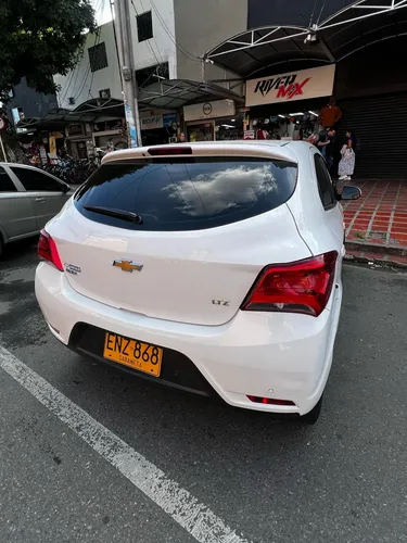 Chevrolet Onix 1.4 Ltz