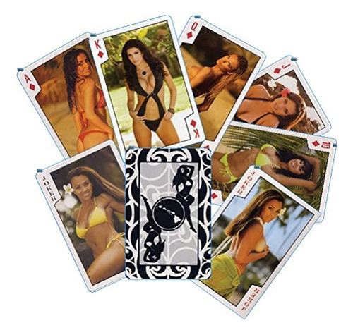 El Grupo Isleño Jugando A Las Cartas Chicas De Hawaii
