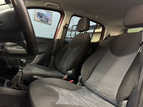Fiat Uno 1.0 Attractive Flex 5p