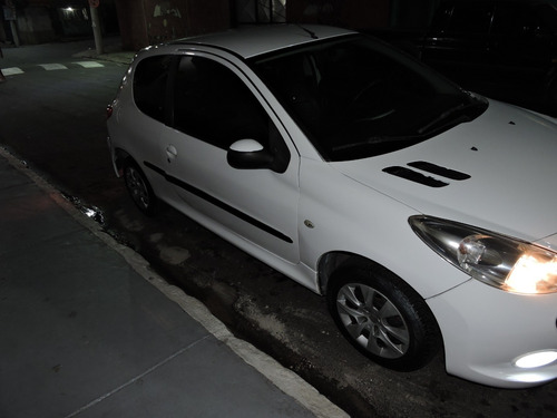 Peugeot 207 Hb Xr 2 Portas