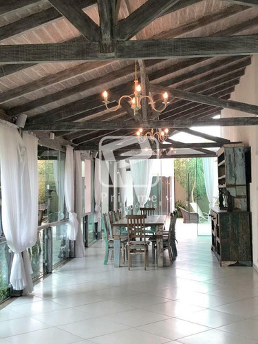 Imagem 14 de 15 de Casa 5 Dormitórios A Venda Em Balneário Camboriú - Praia Dos Amores - 5434
