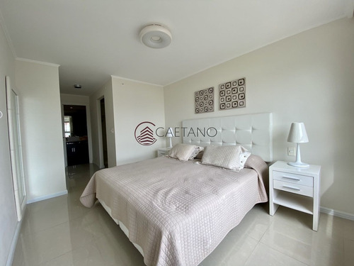 Imagen 14 de 19 de Venta Apartamento 2 Dormitorios En Torre Imperiale Punta Del Este - Punta Del Este Brava