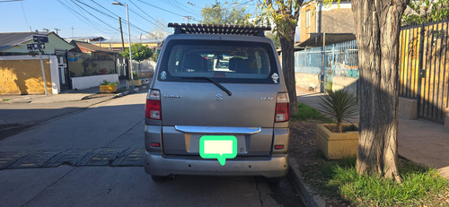 Suzuki APV Minvan
