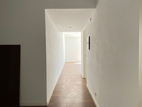 Imagen 5 de 16 de Venta Departamento Edificio La Prensa, 3 Ambientes