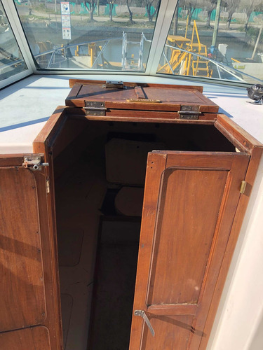 Imagen 10 de 15 de Lancha 23 Pies Para Walk Around, Motor Mercruiser 260hp.