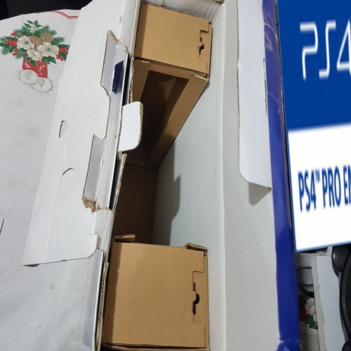 Caixa De Playstation 4 Pro Modelo 7016b + Berço