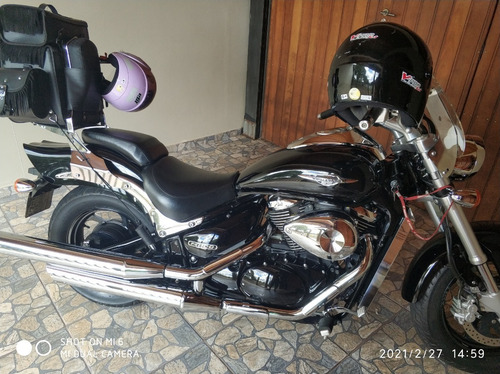 Suzuki Boulevard M800