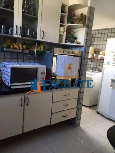 Imagem 8 de 11 de Apartamento No Bessa - 22085