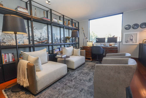Departamento En Arriendo De 5 Dorm. En Las Condes