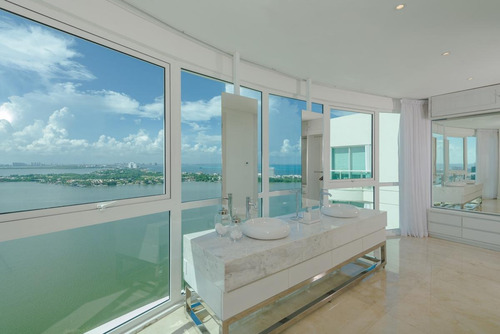 Imagen 18 de 30 de Pent House En Venta En Bay View Grand