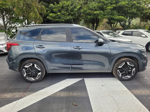 Kia Seltos 2.0 Zenith 4X2