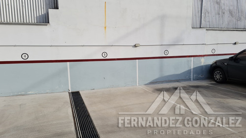 Imagen 7 de 8 de Venta De Cochera Fija En Banfield Centro