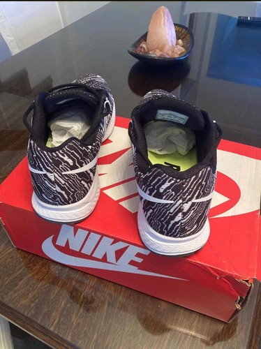 Nike Air Zoom Pegasus 32