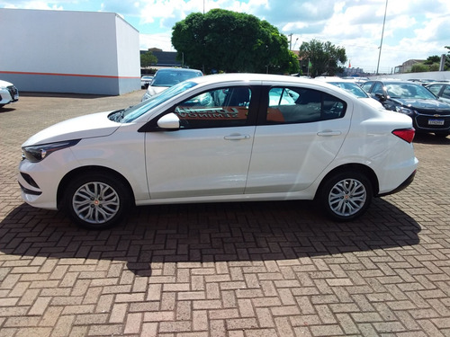 Fiat Cronos 1.0 FIREFLY FLEX DRIVE MANUAL