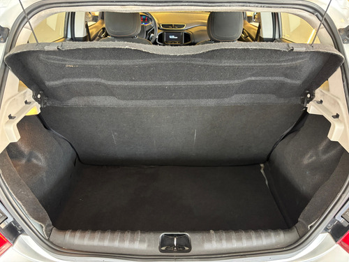 Chevrolet Onix 1.0 Lt 5p